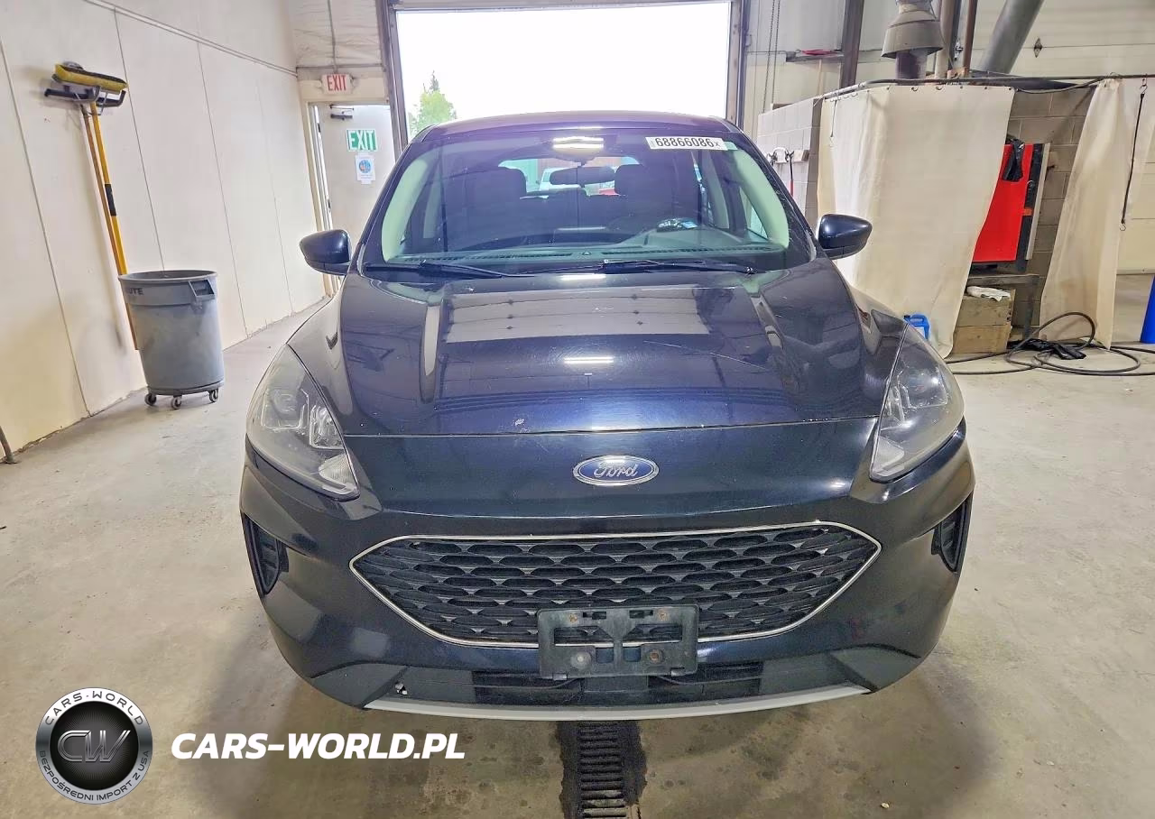 2021 Ford Escape Se VIN:1FMCU9BZ9MUA33915 - 5