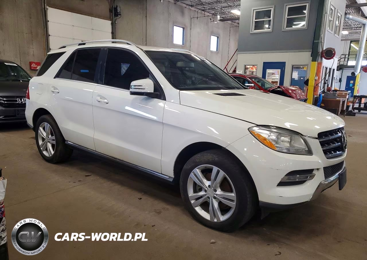 2013 Mercedes-Benz Ml 350 4Matic VIN:4JGDA5HB3DA122025 - 4