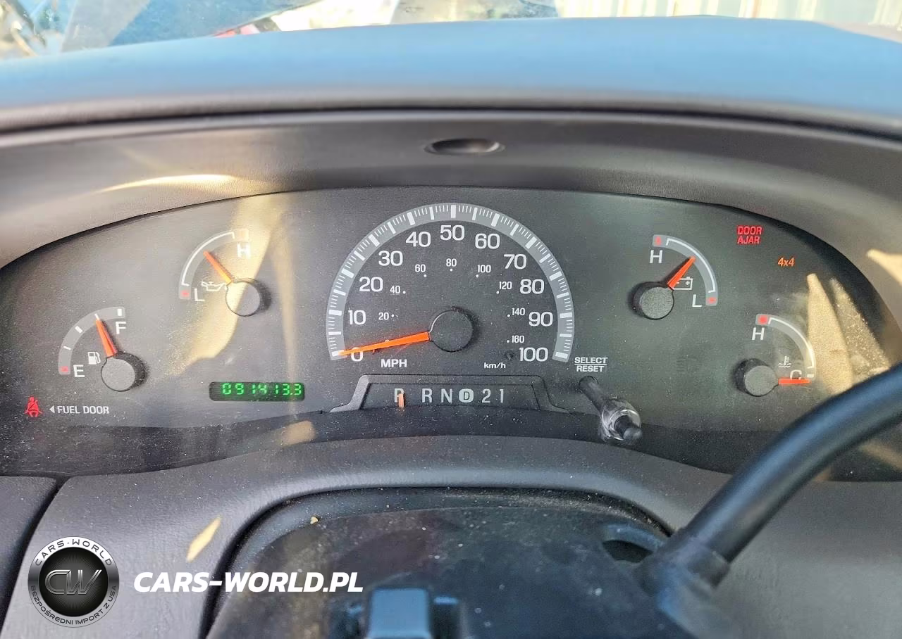2004 Ford F-150 Heritage Classic VIN:2FTRF18234CA68941 - 9