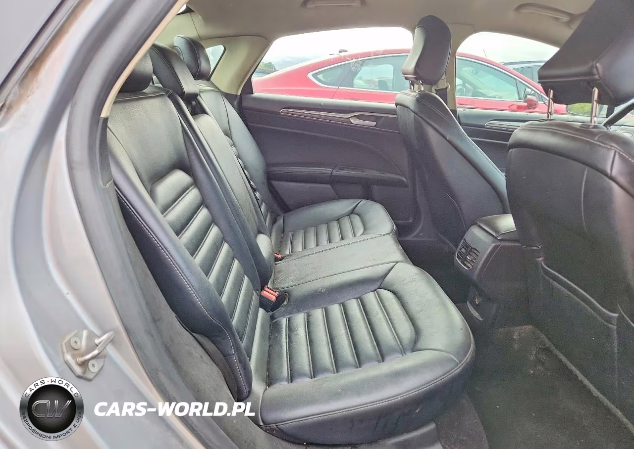 2020 Ford Fusion Sel VIN:3FA6P0CD2LR175896 - 10