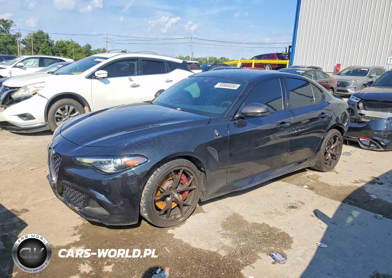 2020 Alfa Romeo Giulia Quadrifoglio VIN:ZARFAMEVXL7641094 - 1