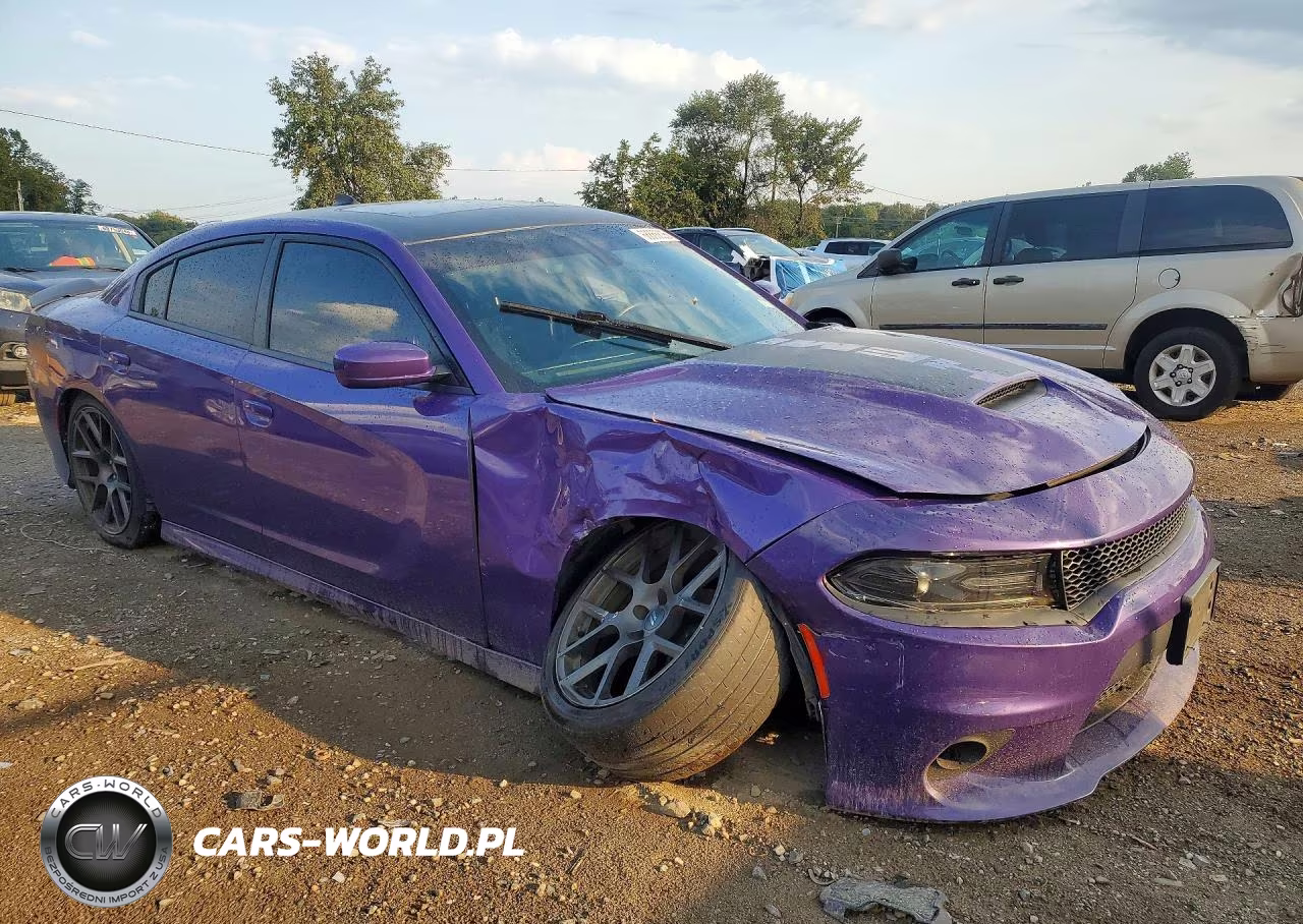 2019 Dodge Charger R-T VIN:2C3CDXCT3KH635832 - 4