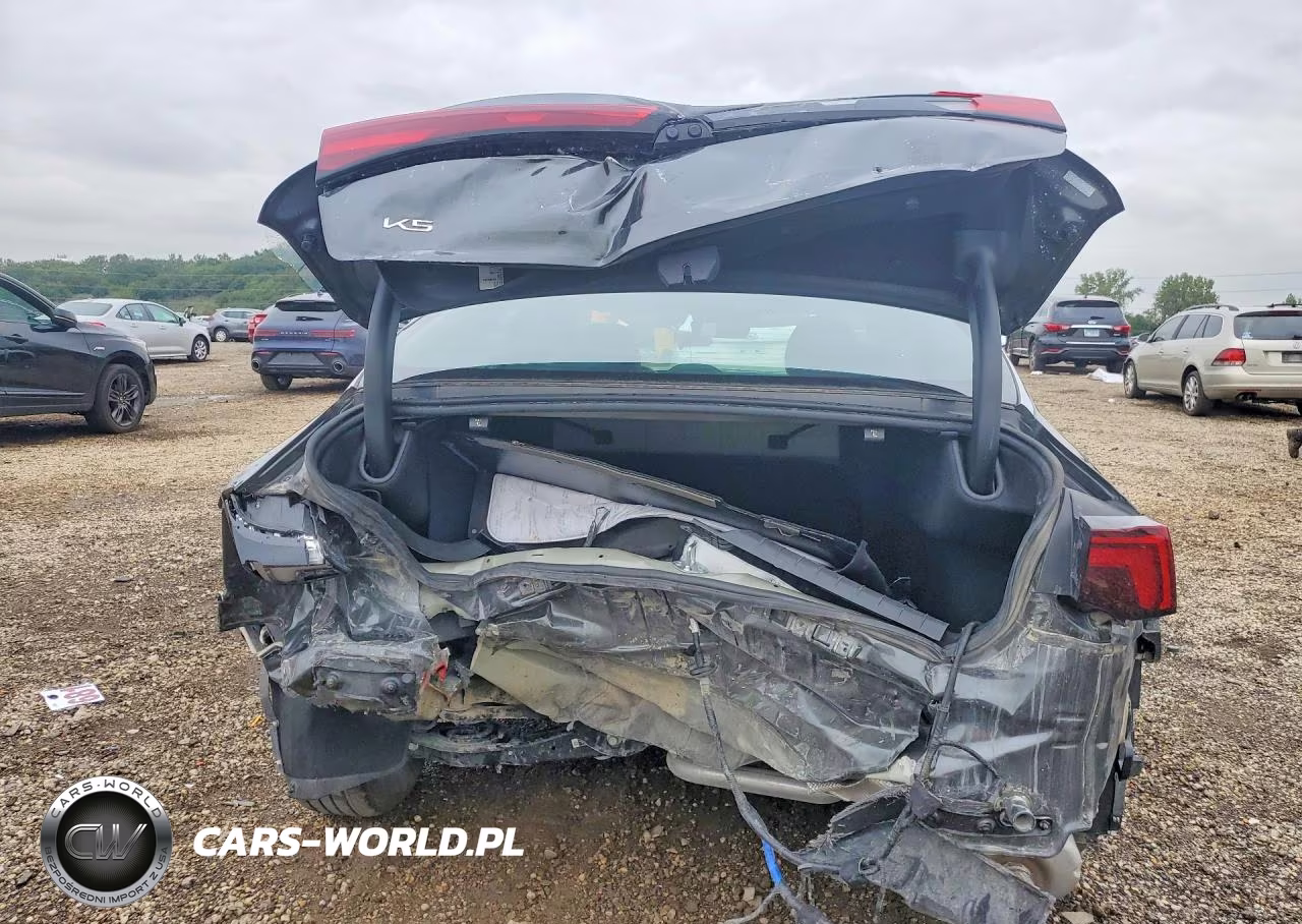 2026 Kia K5 Lxs VIN:KNAG24J75T5456950 - 6