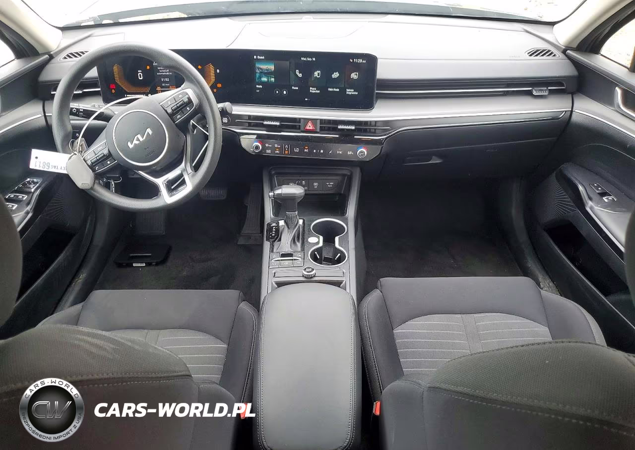 2026 Kia K5 Lxs VIN:KNAG24J75T5456950 - 8