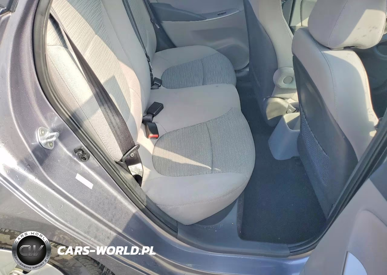 2016 Hyundai Accent Se VIN:KMHCT4AE5GU040739 - 10