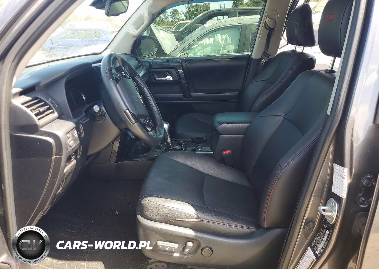 2020 Toyota 4Runner Trd Off-Road Premium VIN:JTEBU5JRXL5745025 - 7