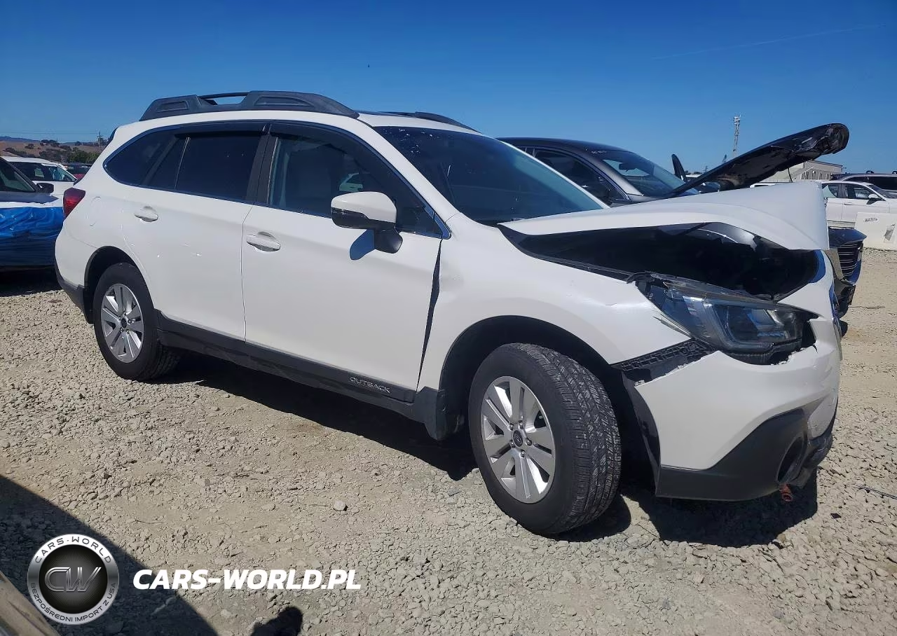 2019 Subaru Outback 2.5I Premium VIN:4S4BSAHC2K3359967 - 4