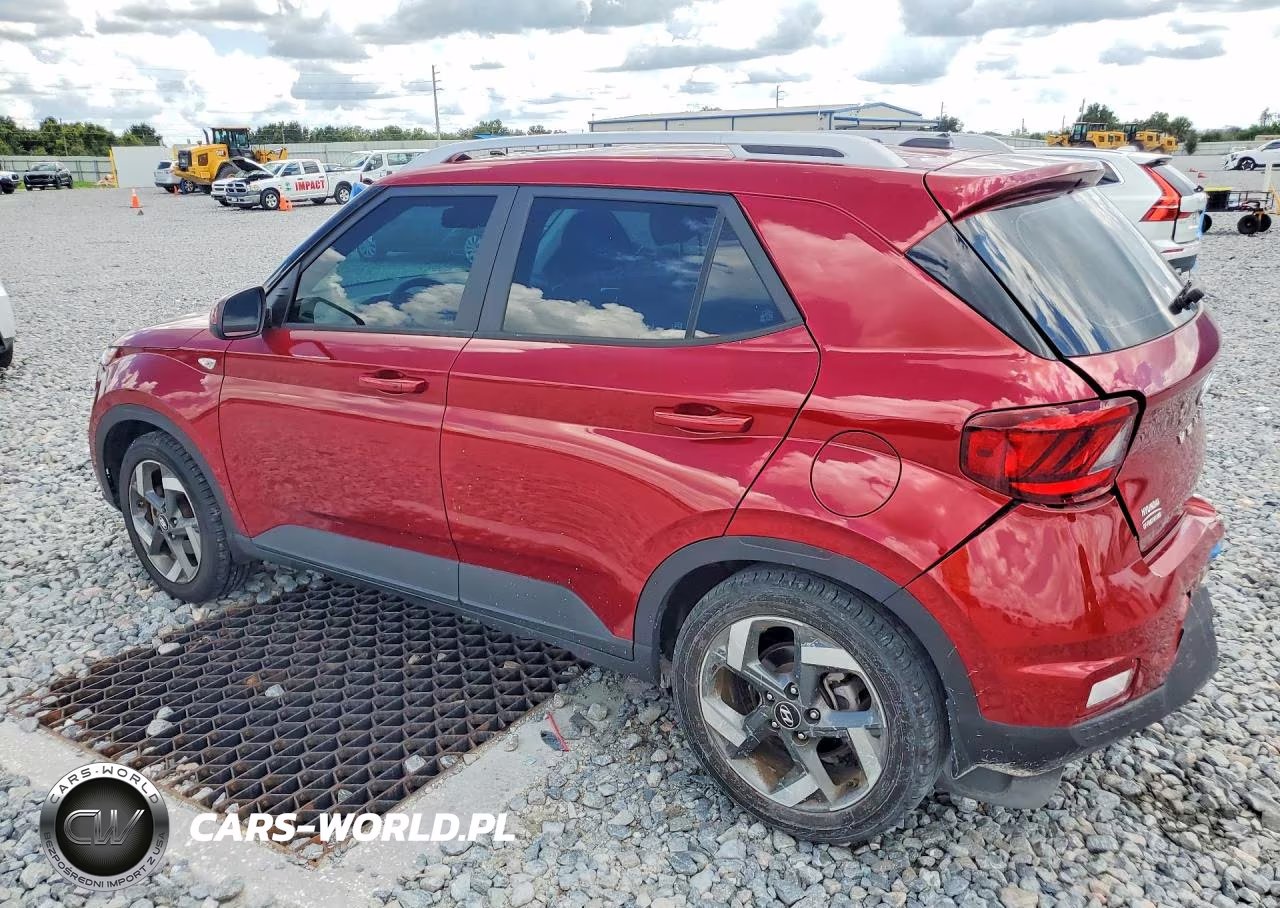 2024 Hyundai Venue Sel VIN:KMHRC8A31RU301674 - 2