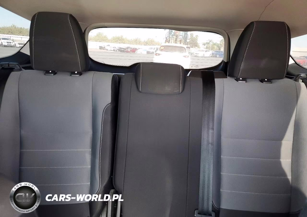 2019 Ford Escape S VIN:1FMCU0F74KUA06400 - 10