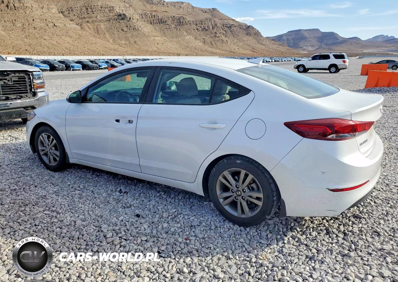 2018 Hyundai Elantra Sel VIN:5NPD84LFXJH241330 - 2