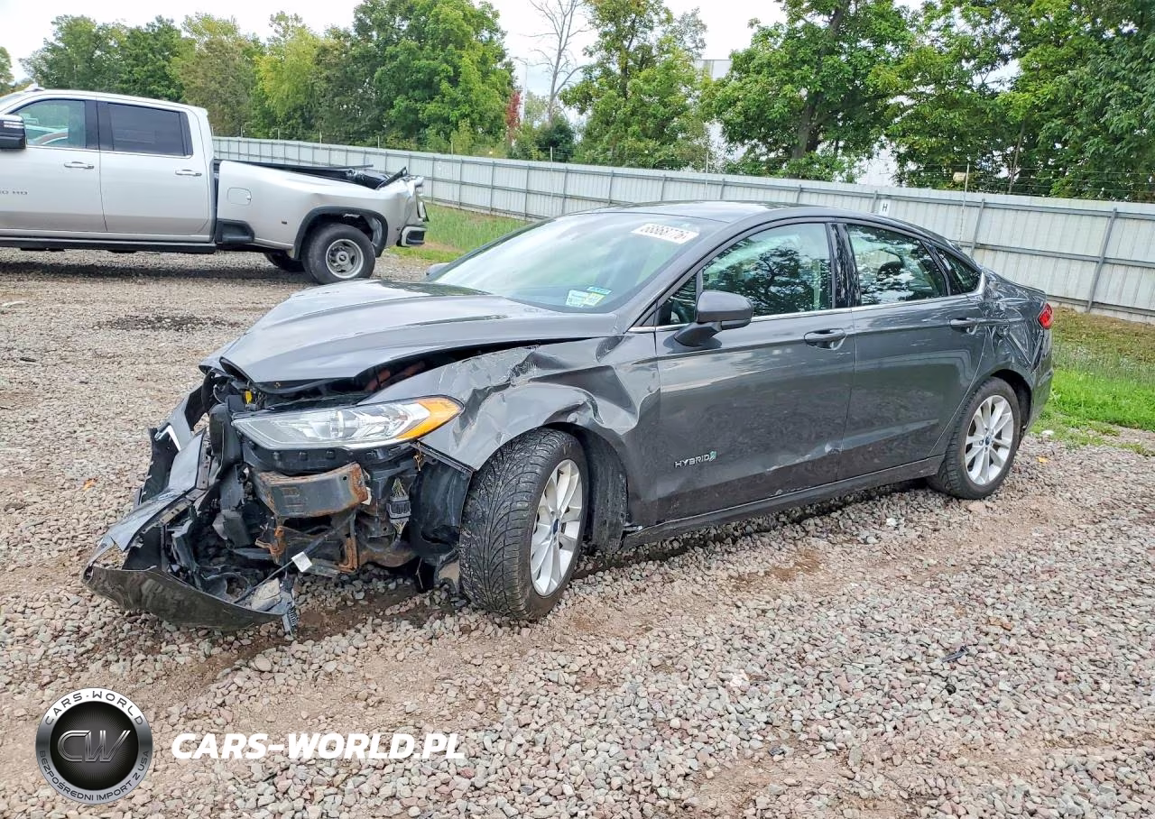 2019 Ford Fusion Se – zdjęcie 1 z 13