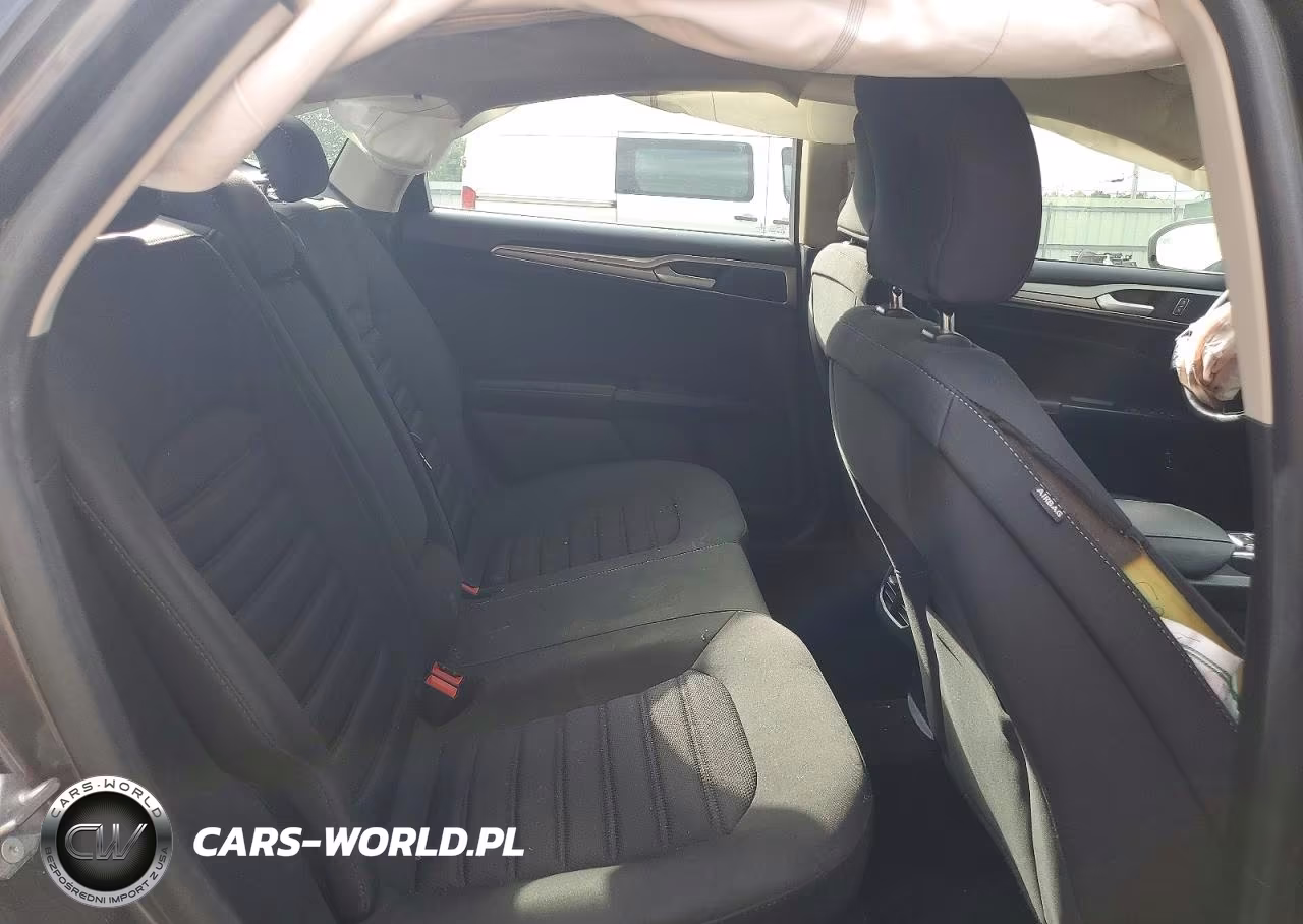 2019 Ford Fusion Se VIN:3FA6P0LU1KR107698 - 10