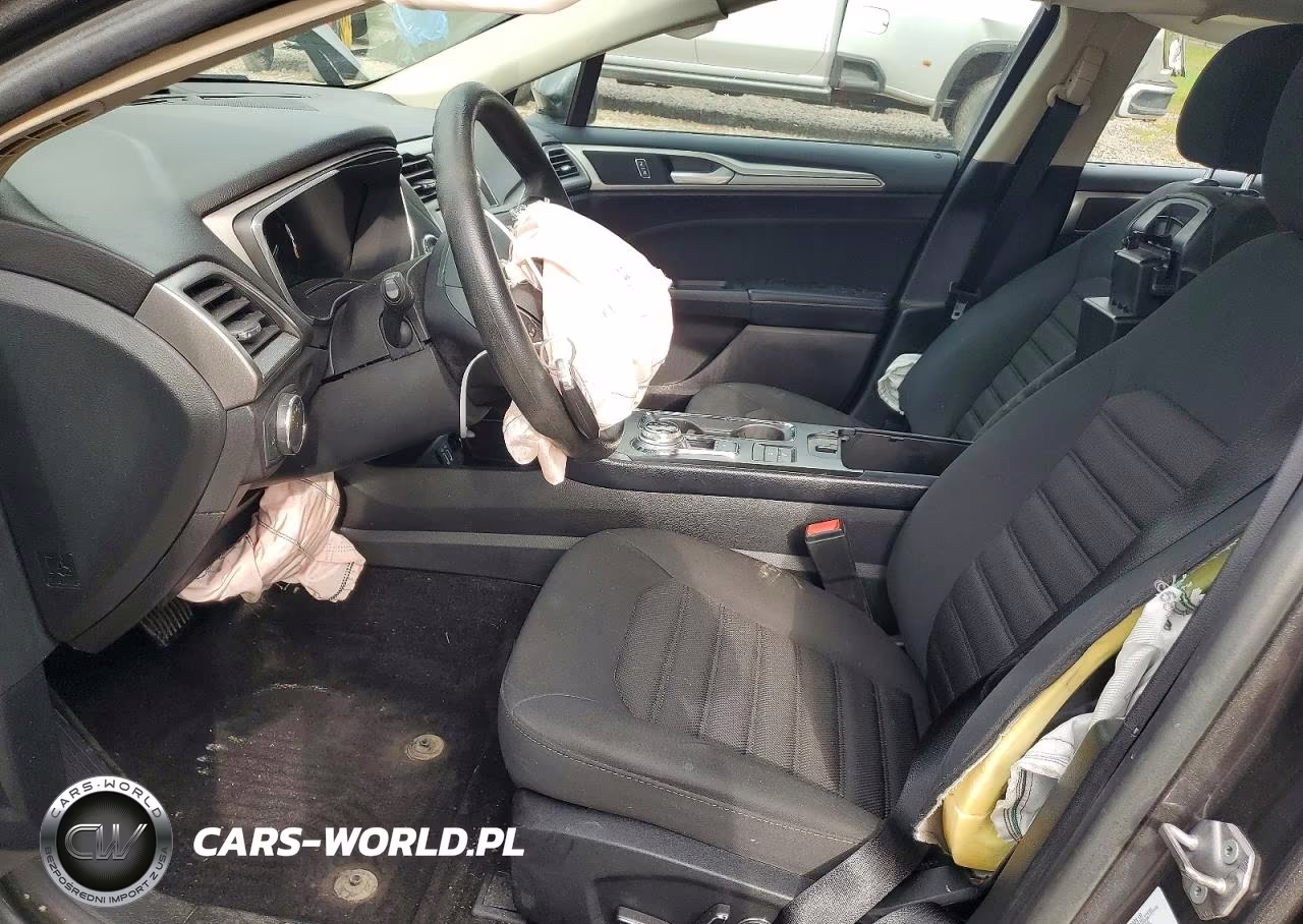 2019 Ford Fusion Se VIN:3FA6P0LU1KR107698 - 7
