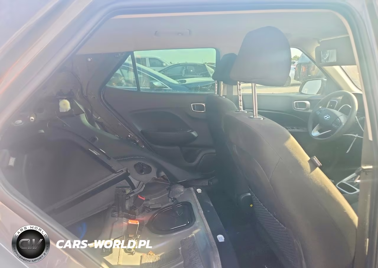 2022 Hyundai Venue Se VIN:KMHRB8A31NU197717 - 10
