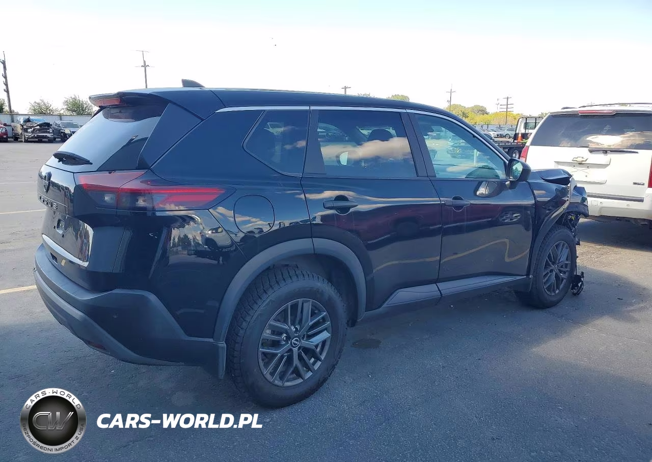2023 Nissan Rogue S VIN:5N1BT3AAXPC925592 - 3