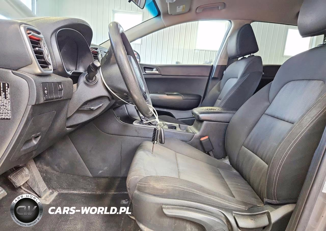 2019 Kia Sportage Lx VIN:KNDPM3AC2K7509563 - 7