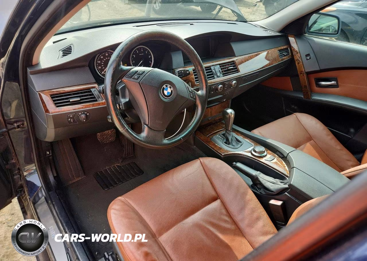 2007 BMW 530 Xi VIN:WBANF73547CU26865 - 8