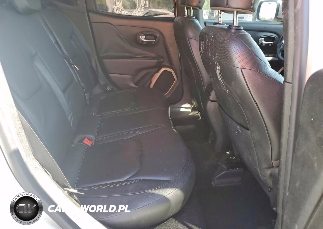 2015 Jeep Renegade Limited VIN:ZACCJADT4FPB26496 - 11