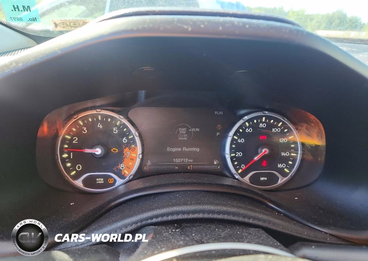 2015 Jeep Renegade Limited VIN:ZACCJADT4FPB26496 - 9