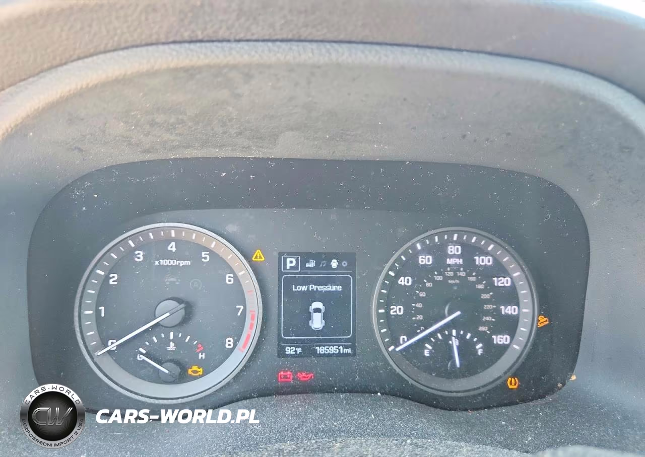 2018 Hyundai Tucson Se VIN:KM8J23A46JU618804 - 9