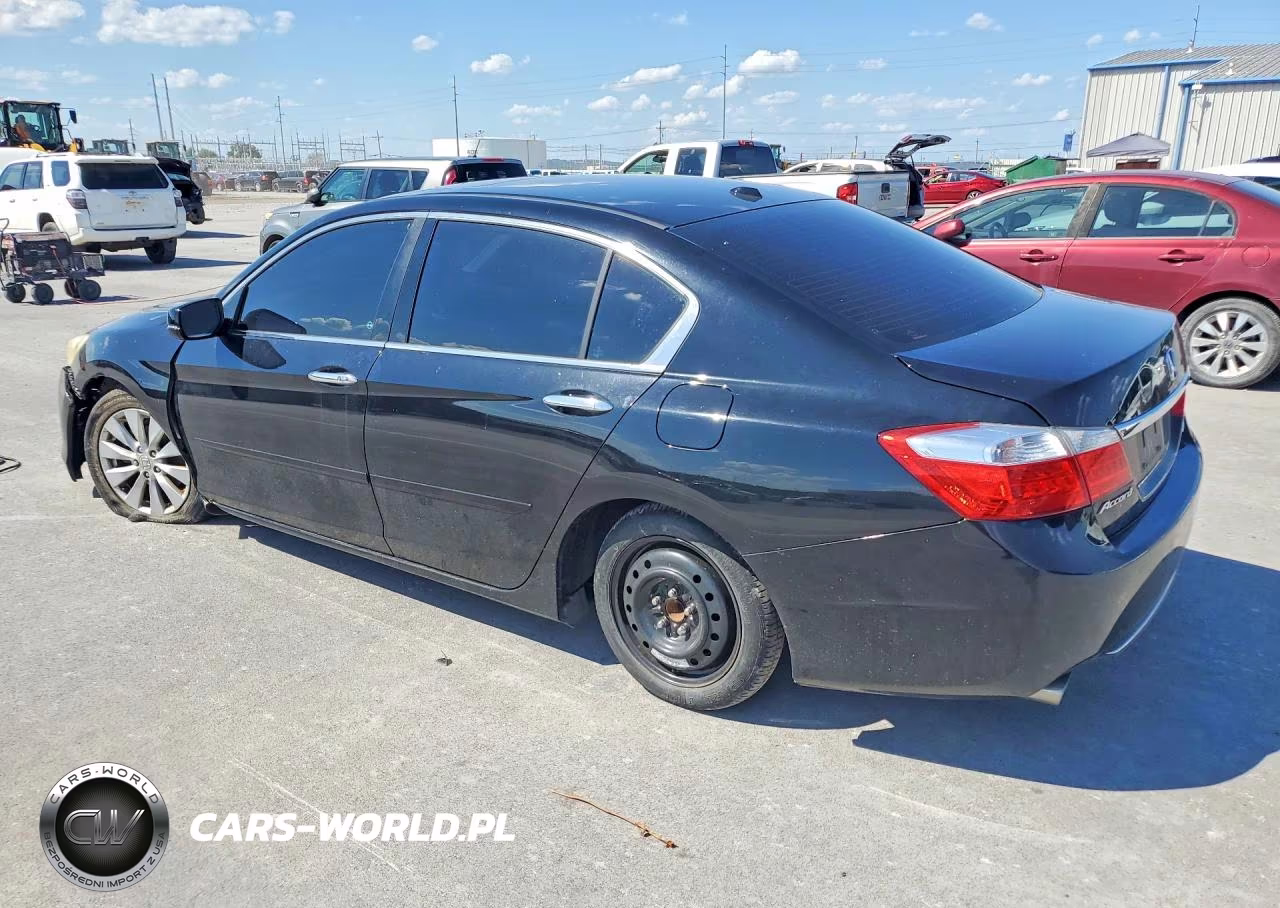 2015 Honda Accord Touring VIN:1HGCR3F98FA031477 - 2