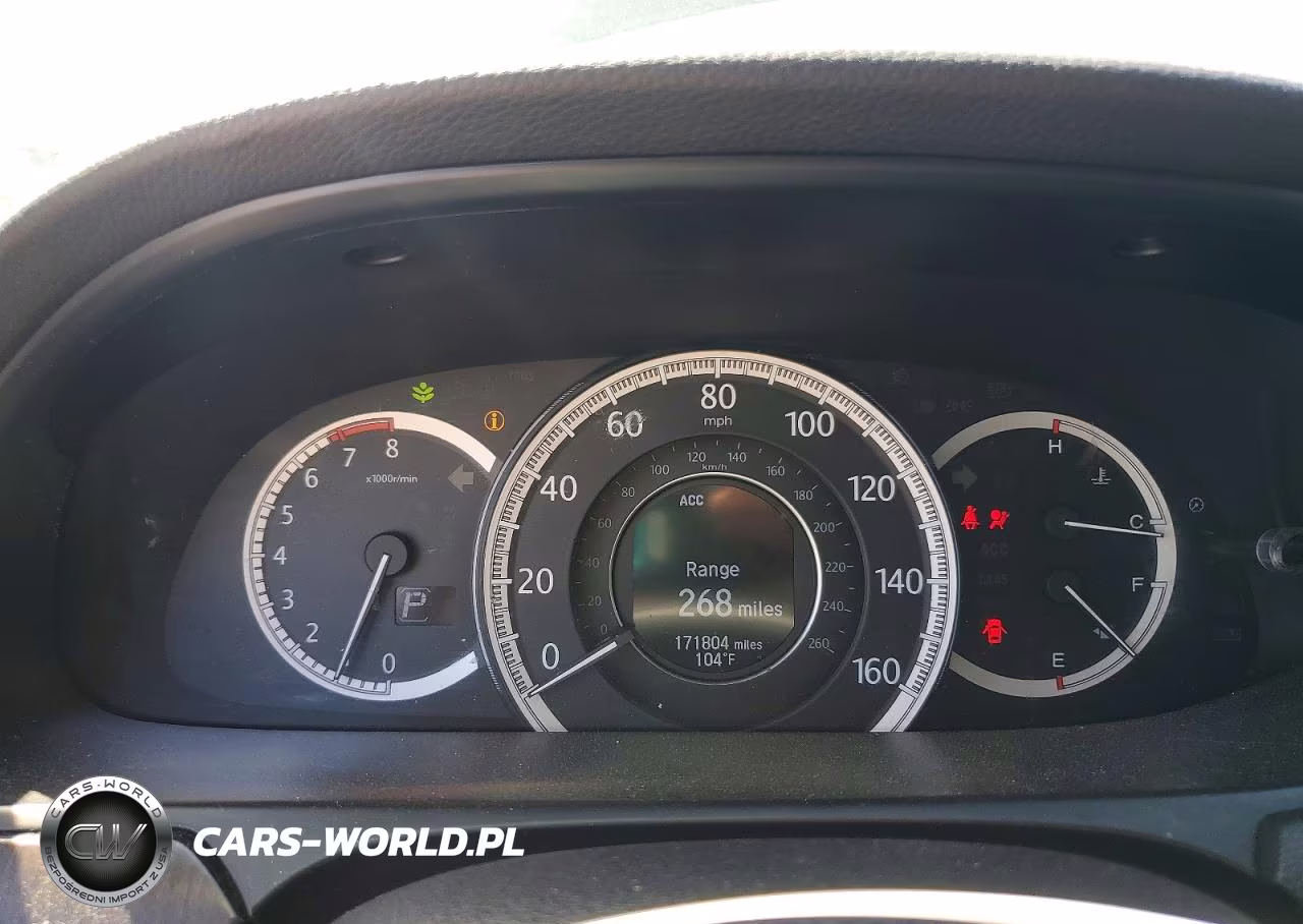 2015 Honda Accord Touring VIN:1HGCR3F98FA031477 - 9