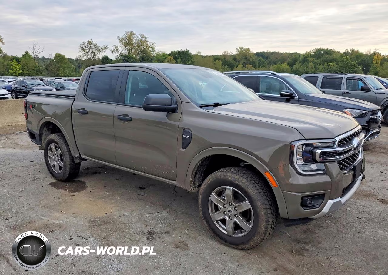 2025 Ford Ranger Xlt VIN:1FTER4HH8SLE59663 - 4