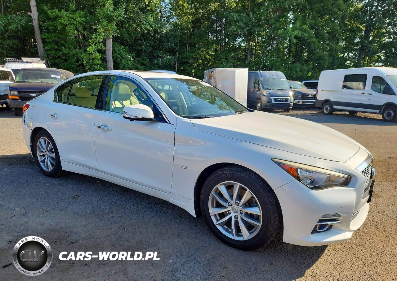 2015 Infiniti Q50 Premium VIN:JN1BV7AR0FM396273 - 4