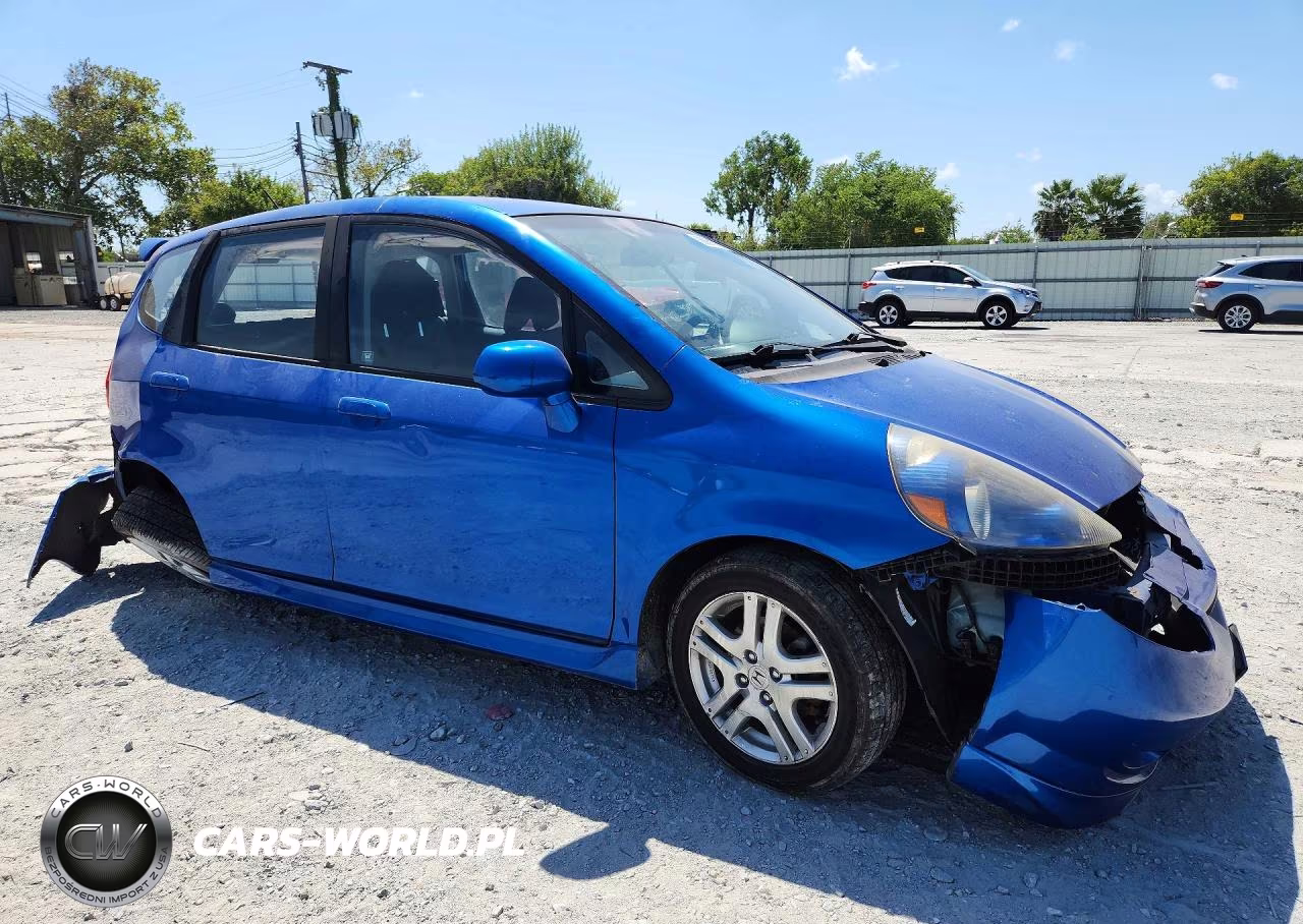 2007 Honda Fit S VIN:JHMGD38657S004653 - 4