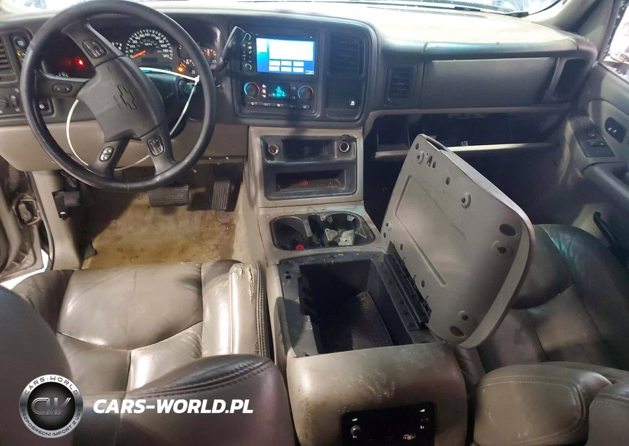 2005 Chevrolet Tahoe K1500 VIN:1GNEK13T05J216841 - 8