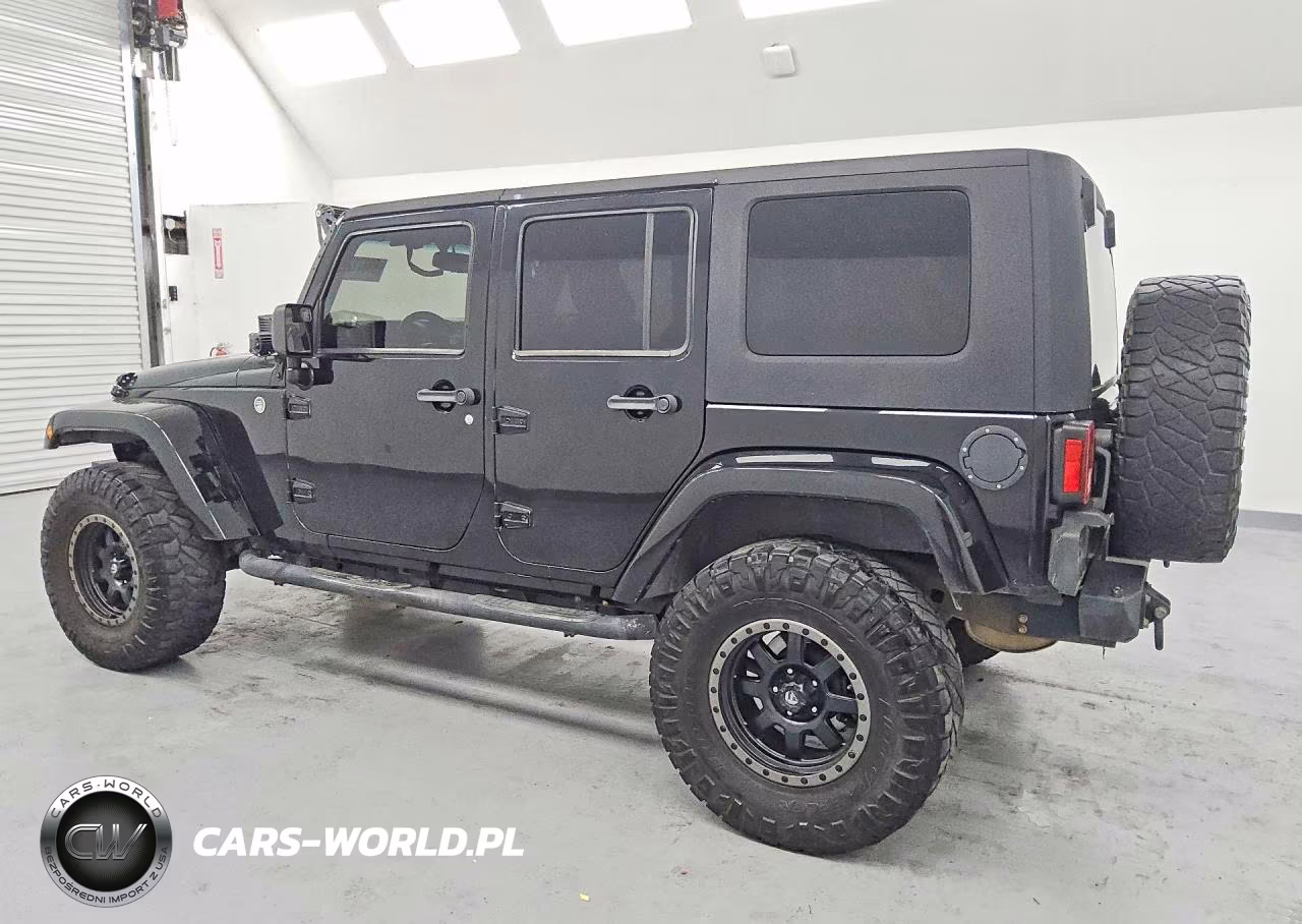 2013 Jeep Wrangler Unlimited Sport VIN:1C4BJWDG8DL649131 - 2