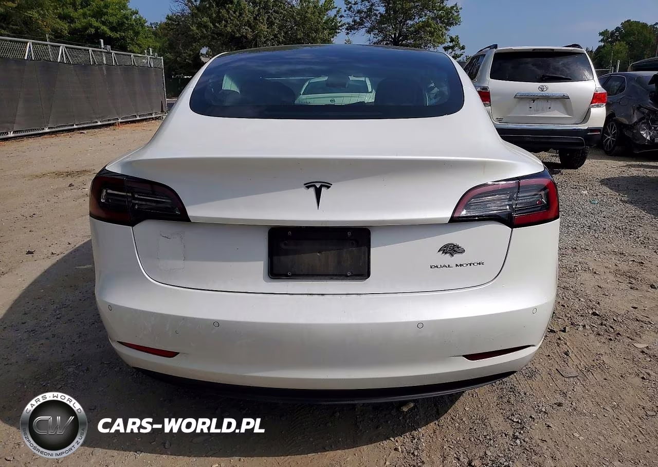 2019 Tesla Model 3 VIN:5YJ3E1EB8KF211675 - 6