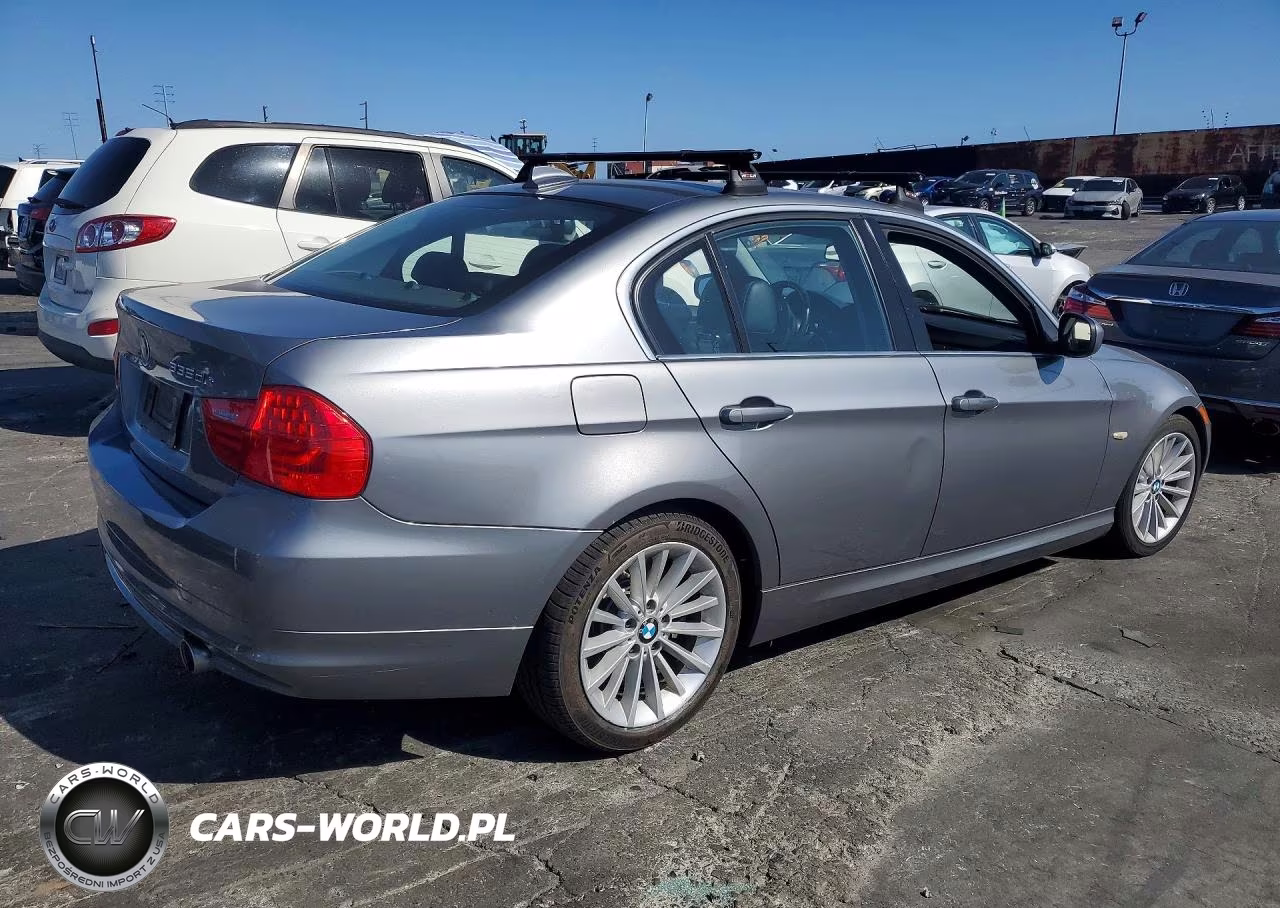 2011 BMW 335 D VIN:WBAPN7C59BA950254 - 3