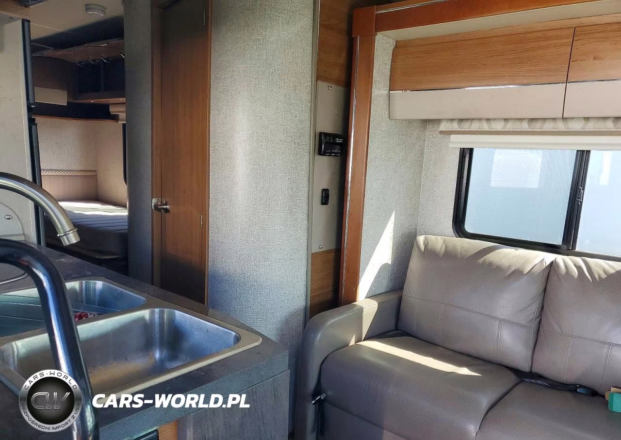 2016 Winnebago Navion Rv VIN:WDAPF4CC2G9658485 - 6