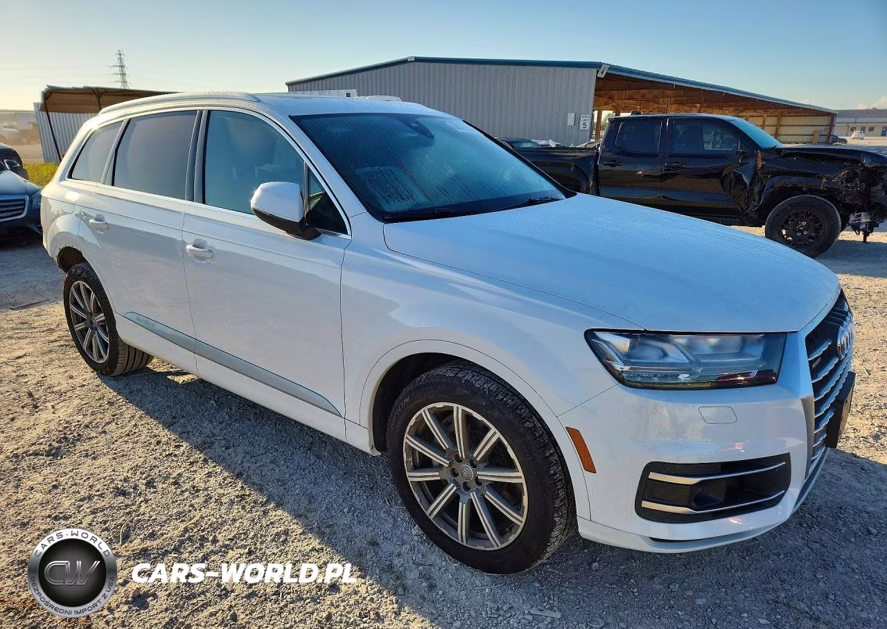 2018 Audi Q7 Prestige VIN:WA1VAAF71JD040525 - 4