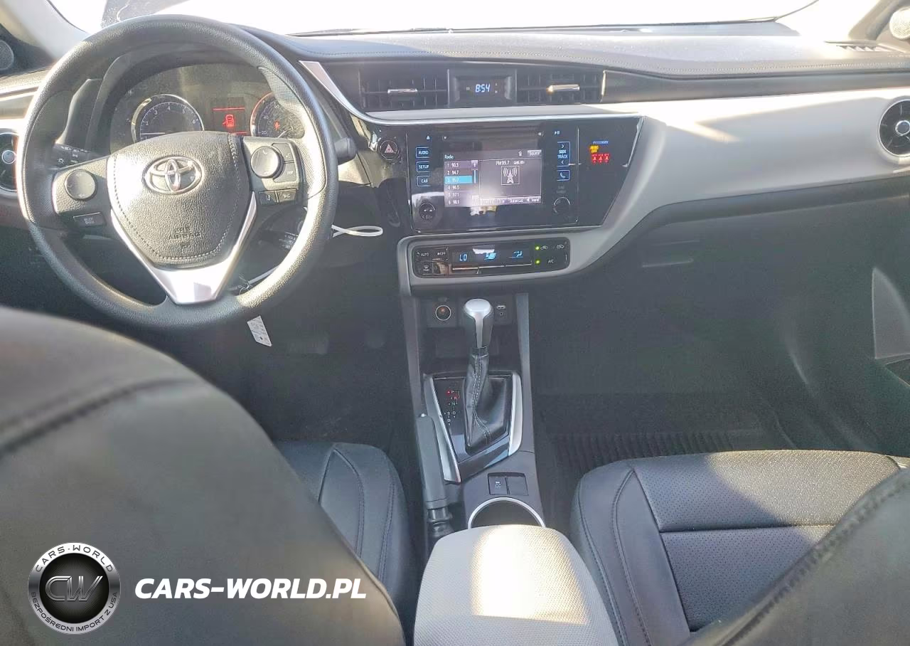 2019 Toyota Corolla Le VIN:5YFBURHE3KP883893 - 8