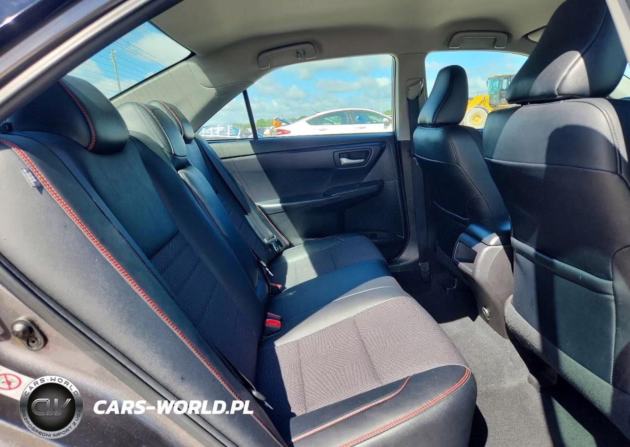 2017 Toyota Camry Se VIN:4T1BF1FK5HU724322 - 10