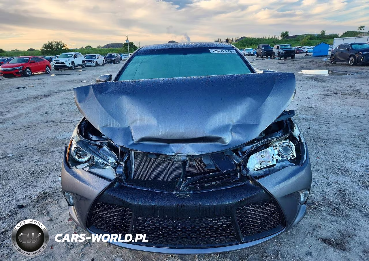 2017 Toyota Camry Se VIN:4T1BF1FK5HU724322 - 5