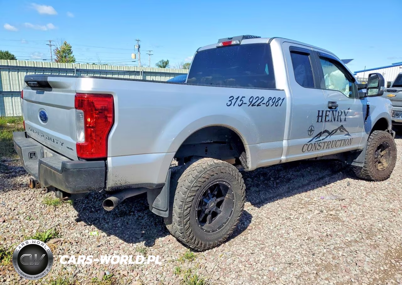 2019 Ford F250 Super Duty VIN:1FT7X2B64KEG05894 - 3