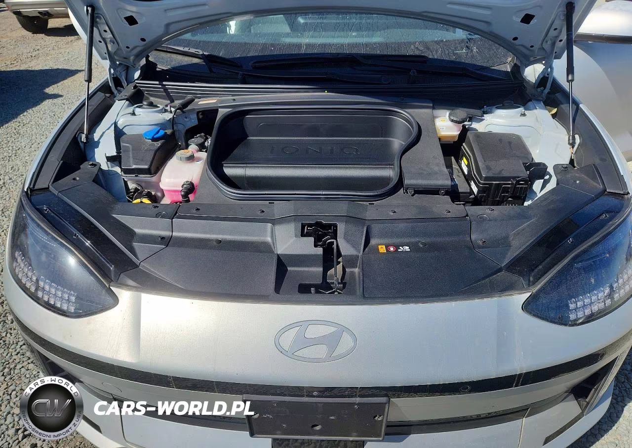 2024 Hyundai Ioniq 6 Limited VIN:KMHM54AA3RA054171 - 11