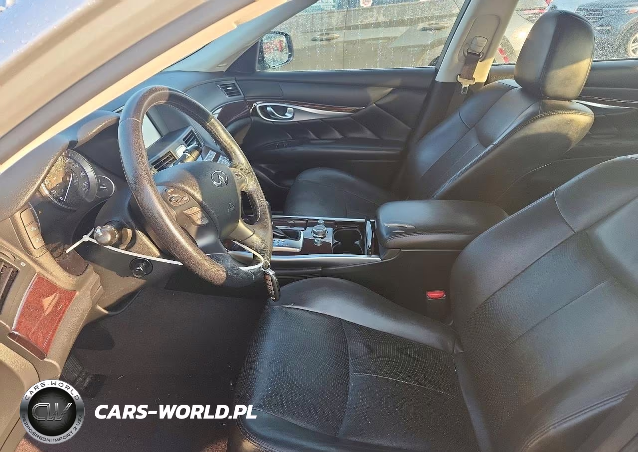 2019 Infiniti Q70L 3.7 Luxe VIN:JN1BY1PP1KM685733 - 7
