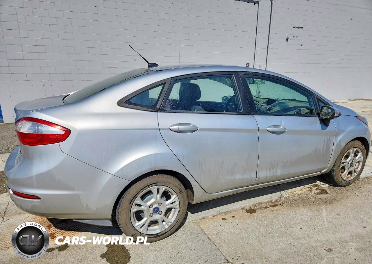 2014 Ford Fiesta Se VIN:3FADP4BJ3EM154318 - 3