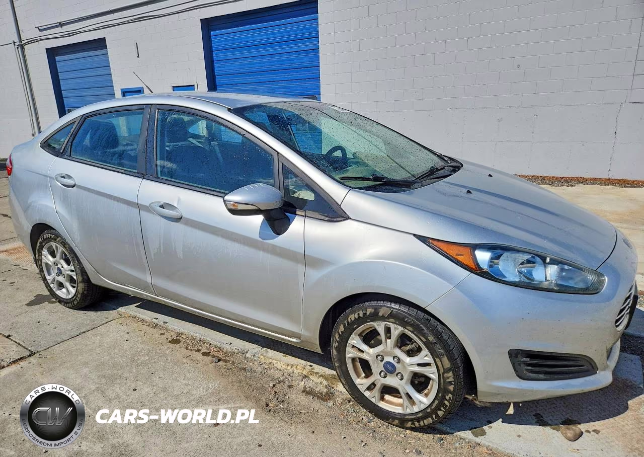 2014 Ford Fiesta Se VIN:3FADP4BJ3EM154318 - 4