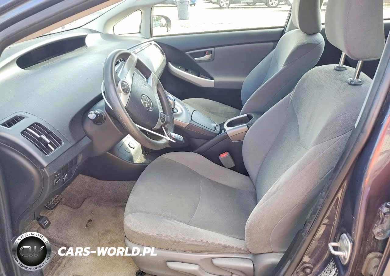 2014 Toyota Prius Three VIN:JTDKN3DUXE0358061 - 7