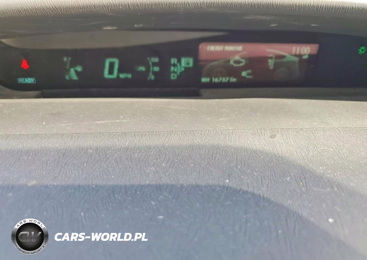2014 Toyota Prius Three VIN:JTDKN3DUXE0358061 - 9