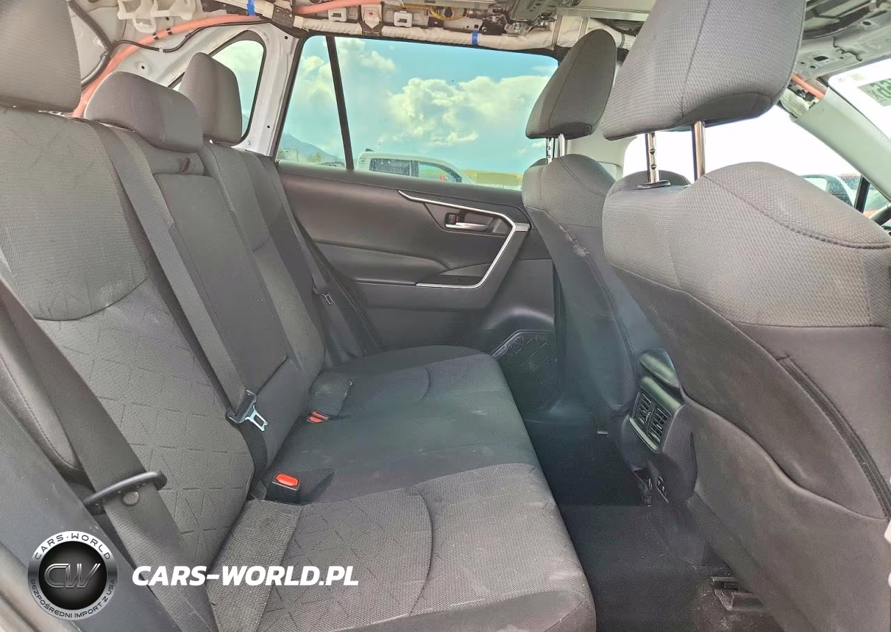 2021 Toyota Rav4 Xle VIN:2T3P1RFVXMC211132 - 10