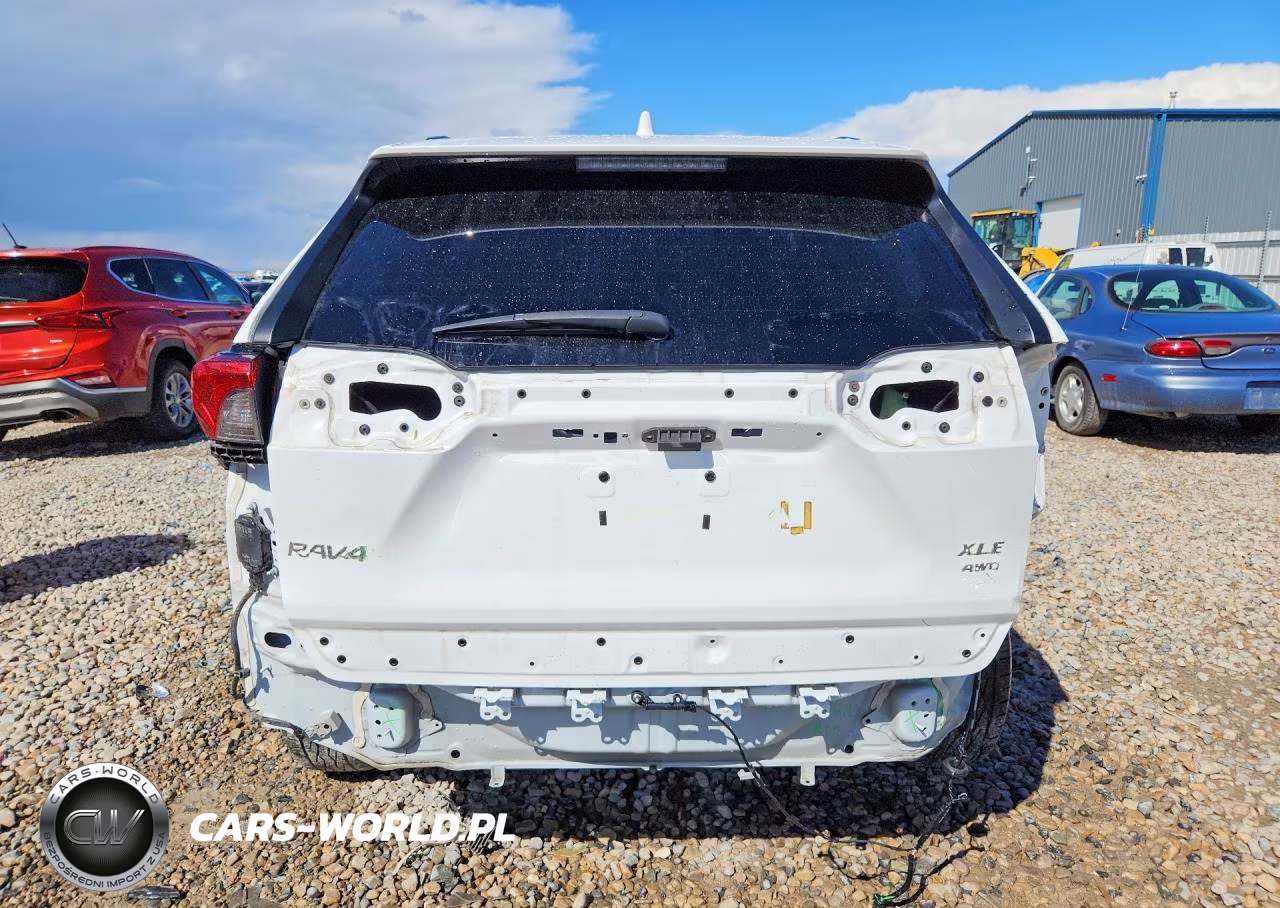 2021 Toyota Rav4 Xle VIN:2T3P1RFVXMC211132 - 6