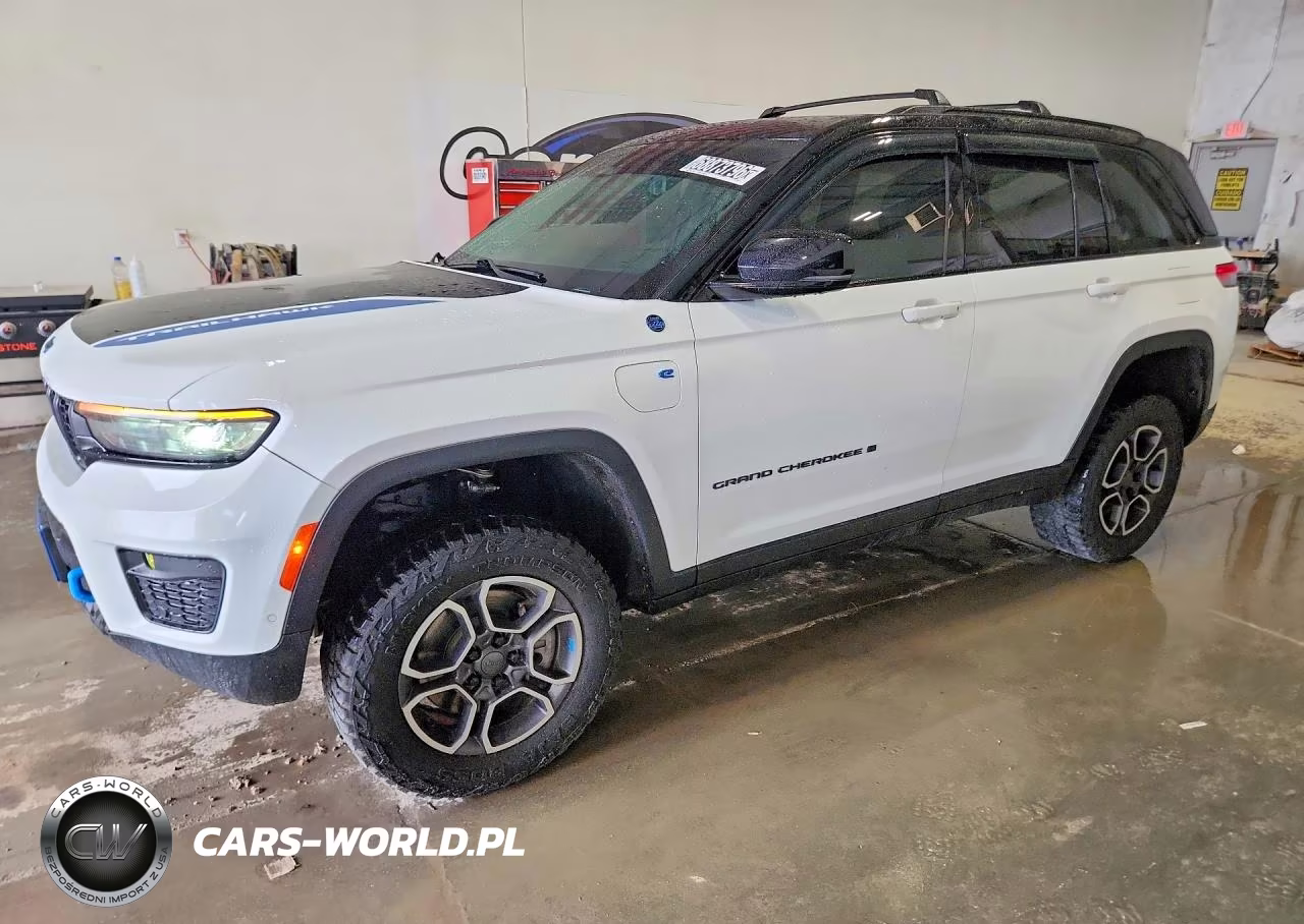 2022 Jeep Grand Cherokee Trailhawk 4Xe VIN:1C4RJYC62N8818342 - 1