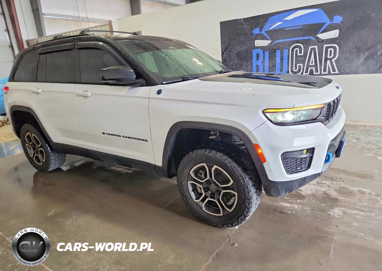 2022 Jeep Grand Cherokee Trailhawk 4Xe VIN:1C4RJYC62N8818342 - 4