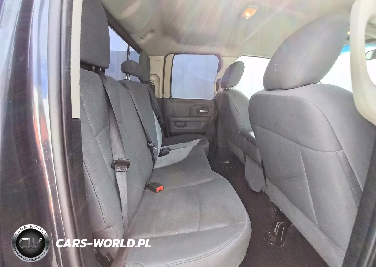 2018 Ram 1500 Slt VIN:1C6RR6GG3JS105213 - 10